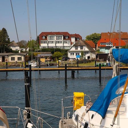 Ferienhaus Südblick am Yachthafen Breege Exterior foto